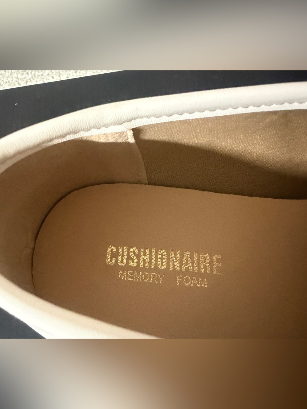 Cushionaire  Memory foam White Loafers with Gold Bit Detail - Picture 4 of 8